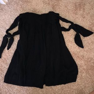 Strapless/off the shoulder top